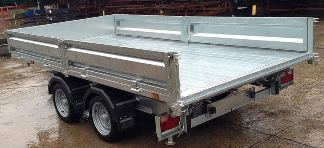 Remorque benne Indespension à 2 essieux – PTAC 2700 kg